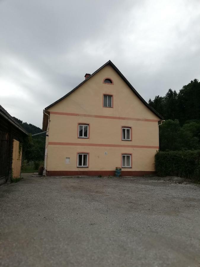Amtmannhaus Ferienunterkunft Irdning Eksteriør bilde